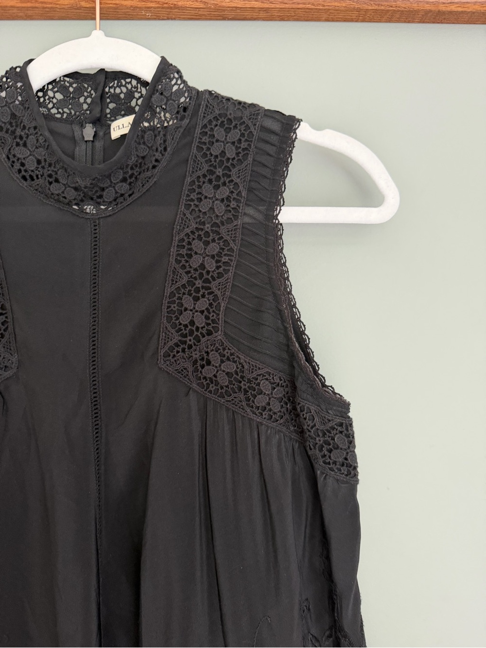 Ulla Johnson "Litsa" 100% Silk Lace High Neck Black Raven Sleeveless Top Blouse - Picture 7 of 17
